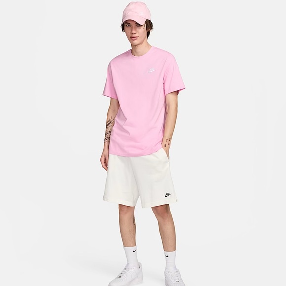 Men’s Nike sportswear club t-shirt in pink rise - Picture 1 of 4